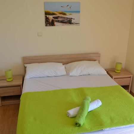 Suncana Sara Tučepi Esterno foto